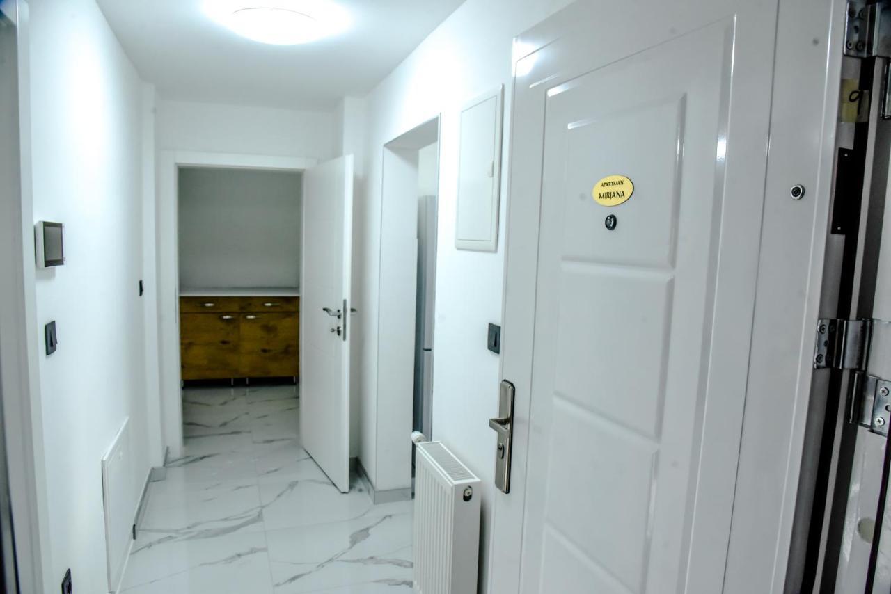 Luxury Villa M&B توزلا المظهر الخارجي الصورة