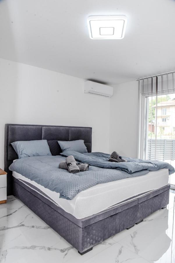 Luxury Villa M&B توزلا المظهر الخارجي الصورة