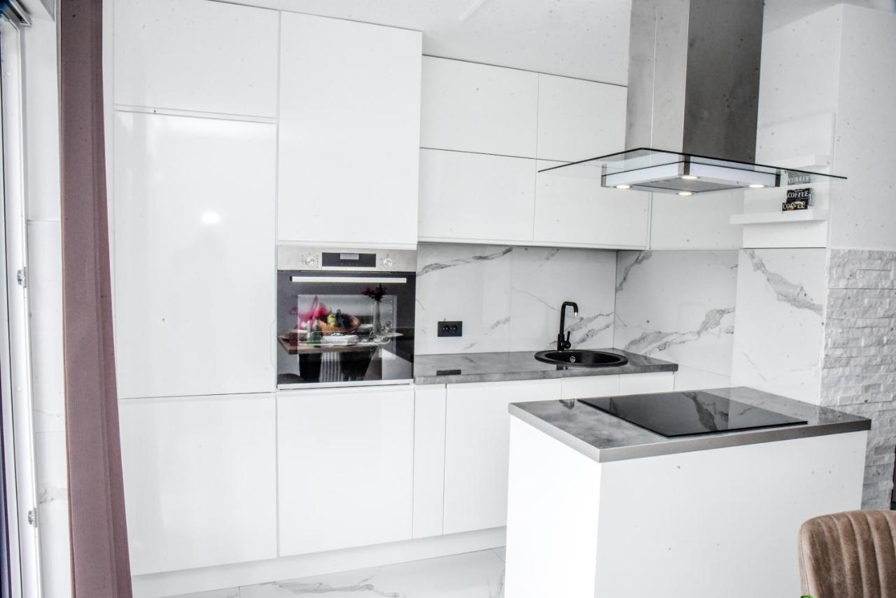 Luxury Villa M&B توزلا المظهر الخارجي الصورة